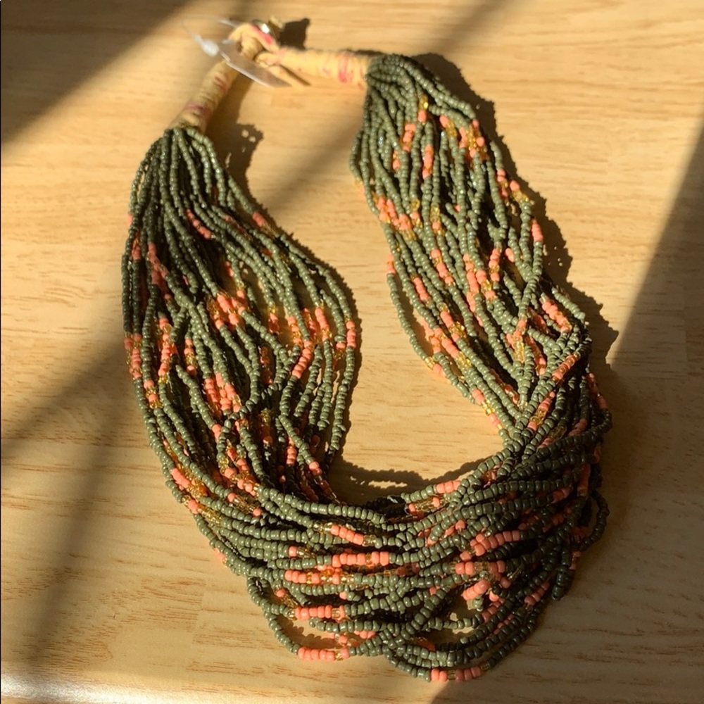 Beautiful green bead necklace!